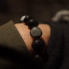 Das Aquamarin Lava Armband ist ein maritimes Armband fürs Meer mit echten Aquamarin Edelsteinen. Ein besonderes martimes Geschenk!