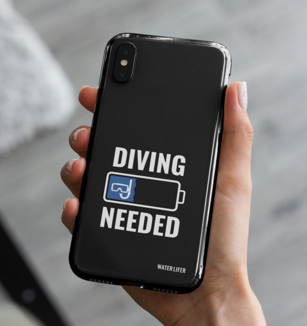 Diving Needed Taucher Handyhülle - ein tolles Geschenk für Taucher, Tauch Freunde und Tauch Freunde. Taucher Handyhülle für Apple iPhone, Google, Samsung, Xiaomi und viele Handymodelle mehr.