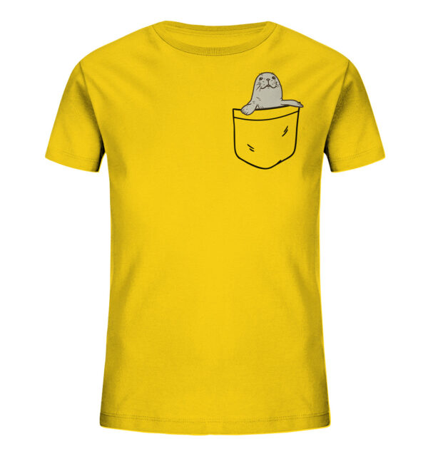 Bedrucktes Bio Kinder T-Shirt mit Seehund Motiv: das gelbe Seehund in Tasche Kinder T-Shirt wird nachhaltig bedruckt. Ein tolles T-Shirt - ideal als Geschenk für Kinder.