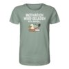Motivation Möwe T-Shirt. Lustiges Möwen T-Shirt fürs Meer mit lustigem Spruch. Ein originelles Möwen T-Shirt in aloe als Geschenk für Küstenkinder, Nordsee-Freunde und alle, die maritime T-Shirts lieben.