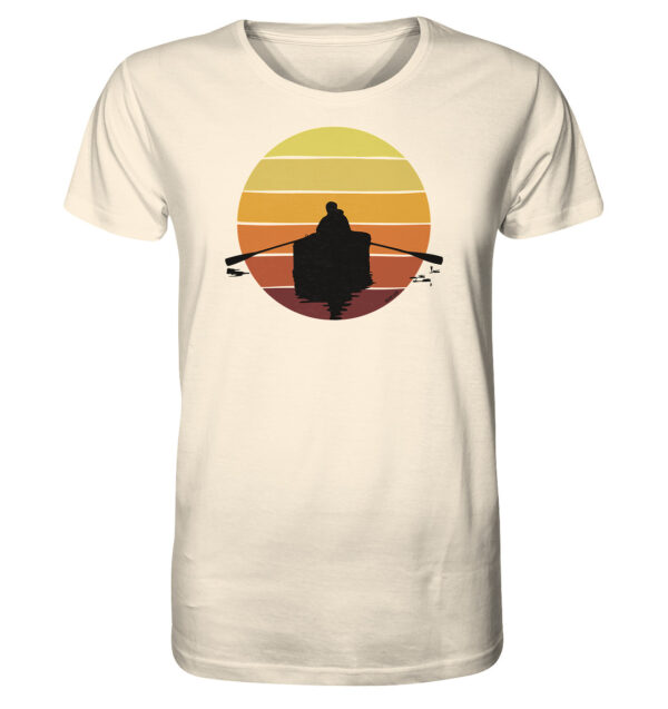 Boat T-Shirt für Bootsliebhaber in naturweiß - das Motiv eines Bootes vor einem Sonnenuntergang. Tolle Boots T-Shirts für Ruderer und Bootsfreunde.